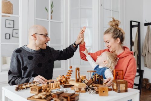 Découvrez les multiples bienfaits des jeux de société en famille