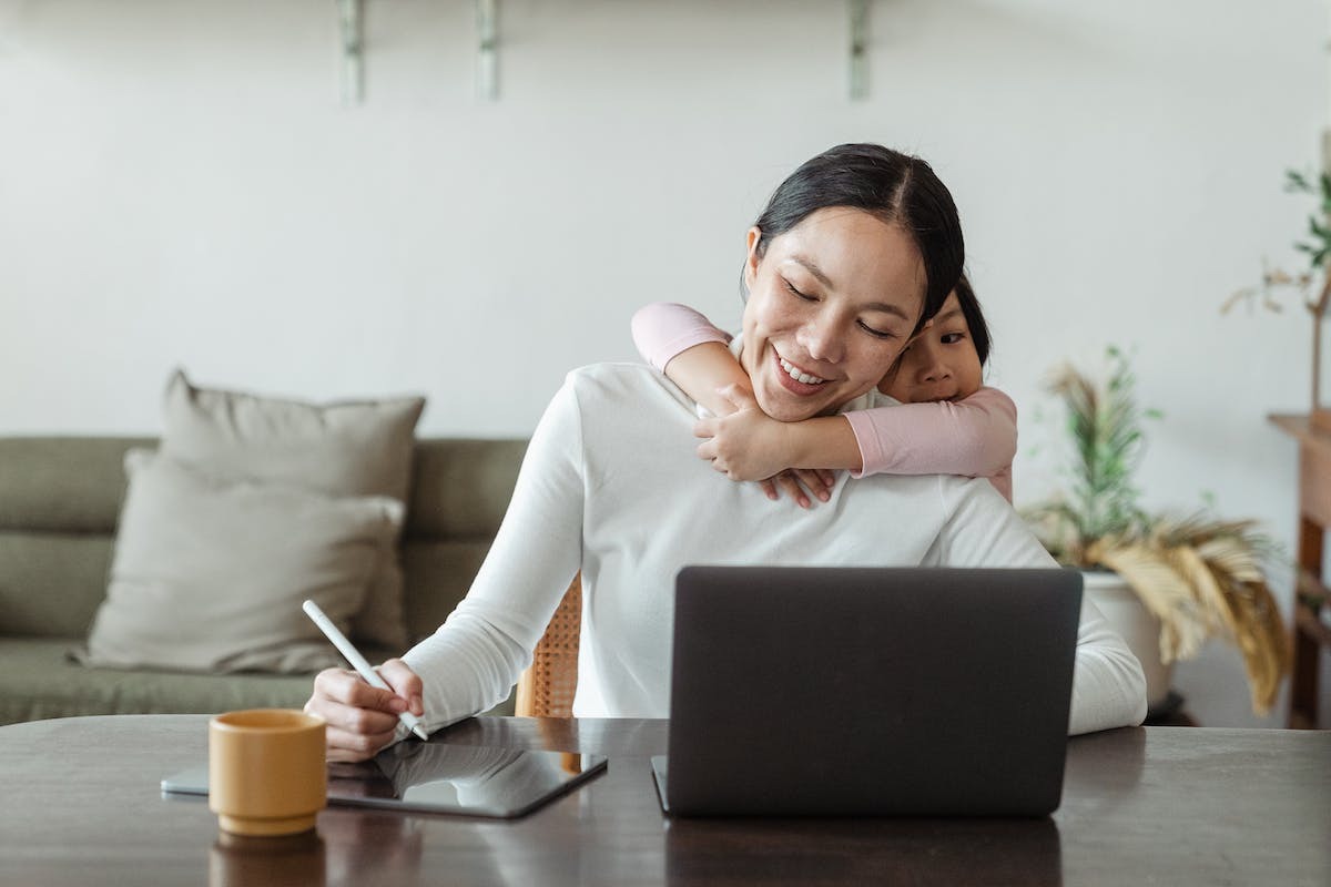 Gestion efficace des écrans et nouvelles technologies au sein de la famille : Guide pratique