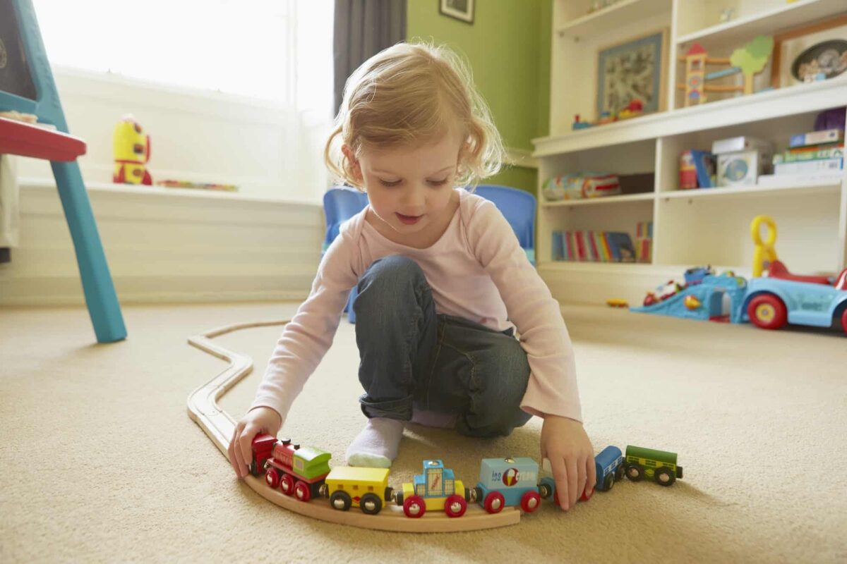 Faire cadeau d’un jouet train électrique pour votre enfant